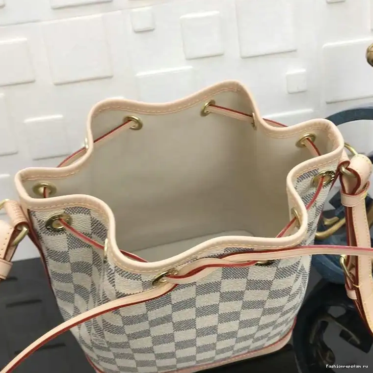 Fashionreps 19T1L0229 LV Bags 0528